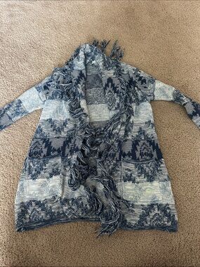 American Eagle Outfitters Navy and White Fringe Knit Cardigan